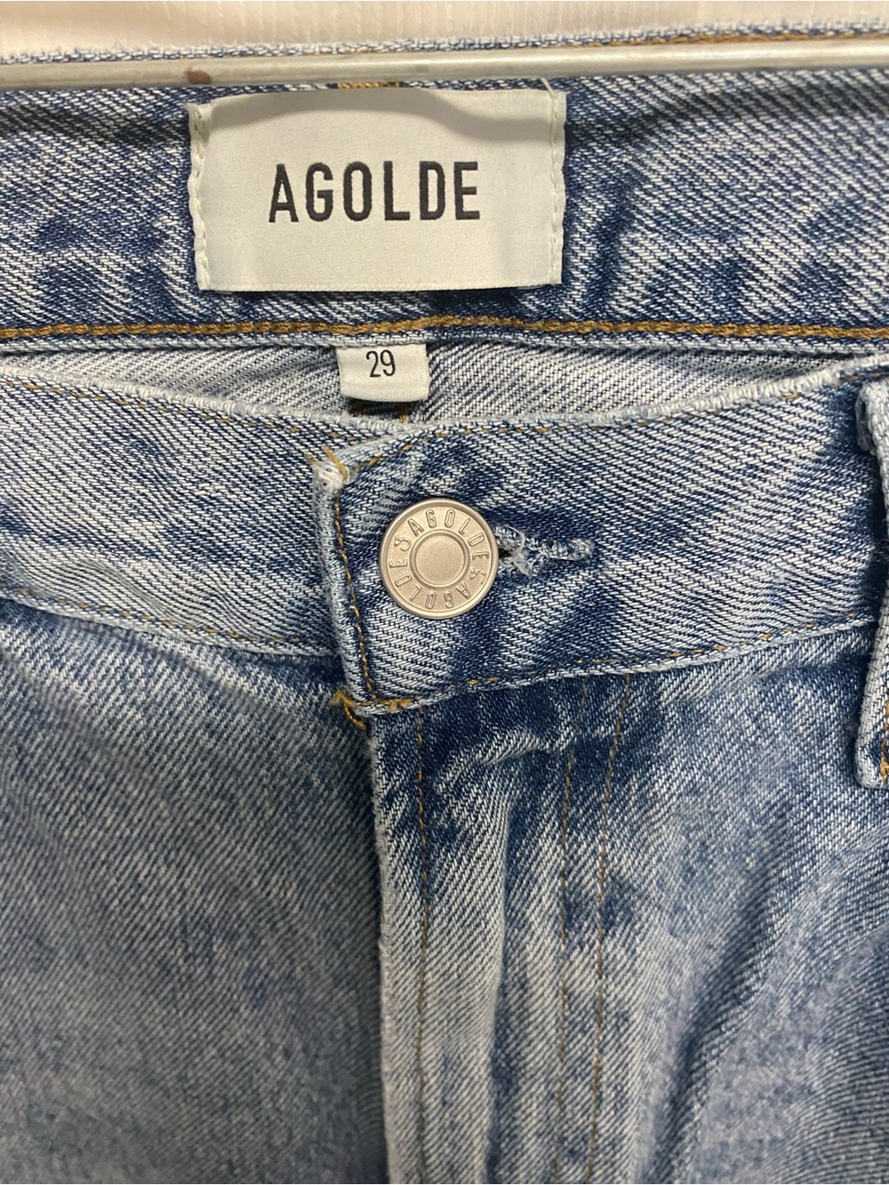 Agolde Low Curve Jean in Force - Picture 2 of 11